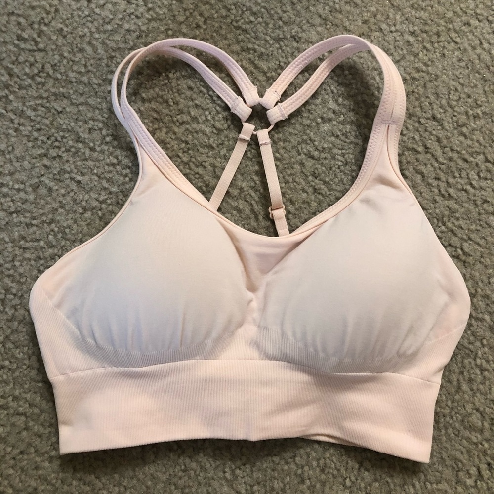 Calia by Carrie Underwood sports bra